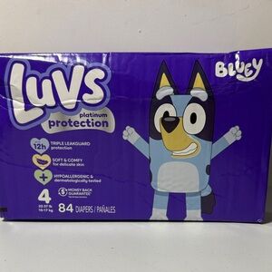 Luvs Kids Diapers - Bluey Design size 4
